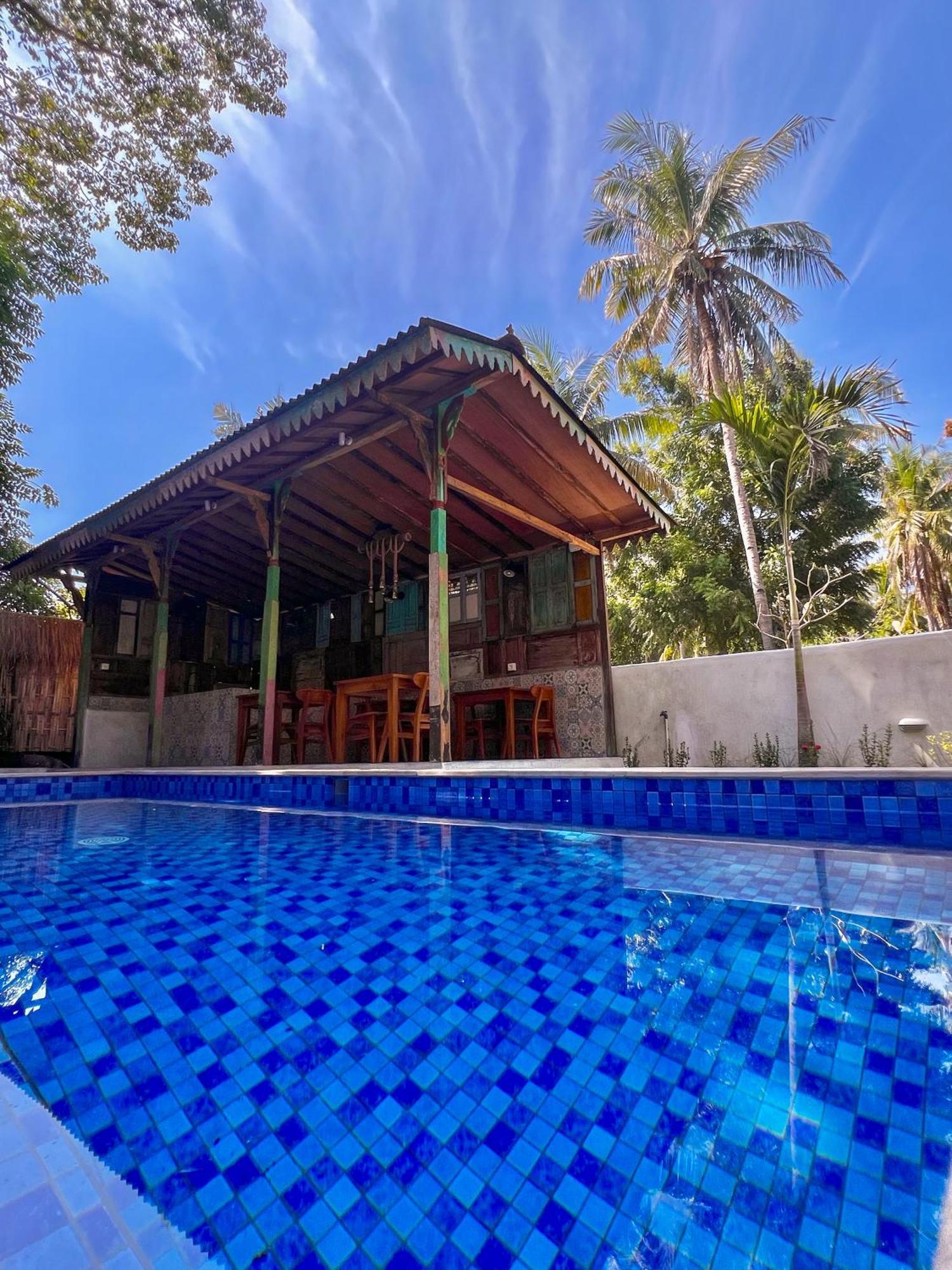 Bae Gili Inn Гили-Эйр Экстерьер фото